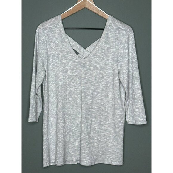 Kaileigh Luciana Women's Medium Back Detail Knit Top V-Neck NWT USA MADE - Picture 1 of 10